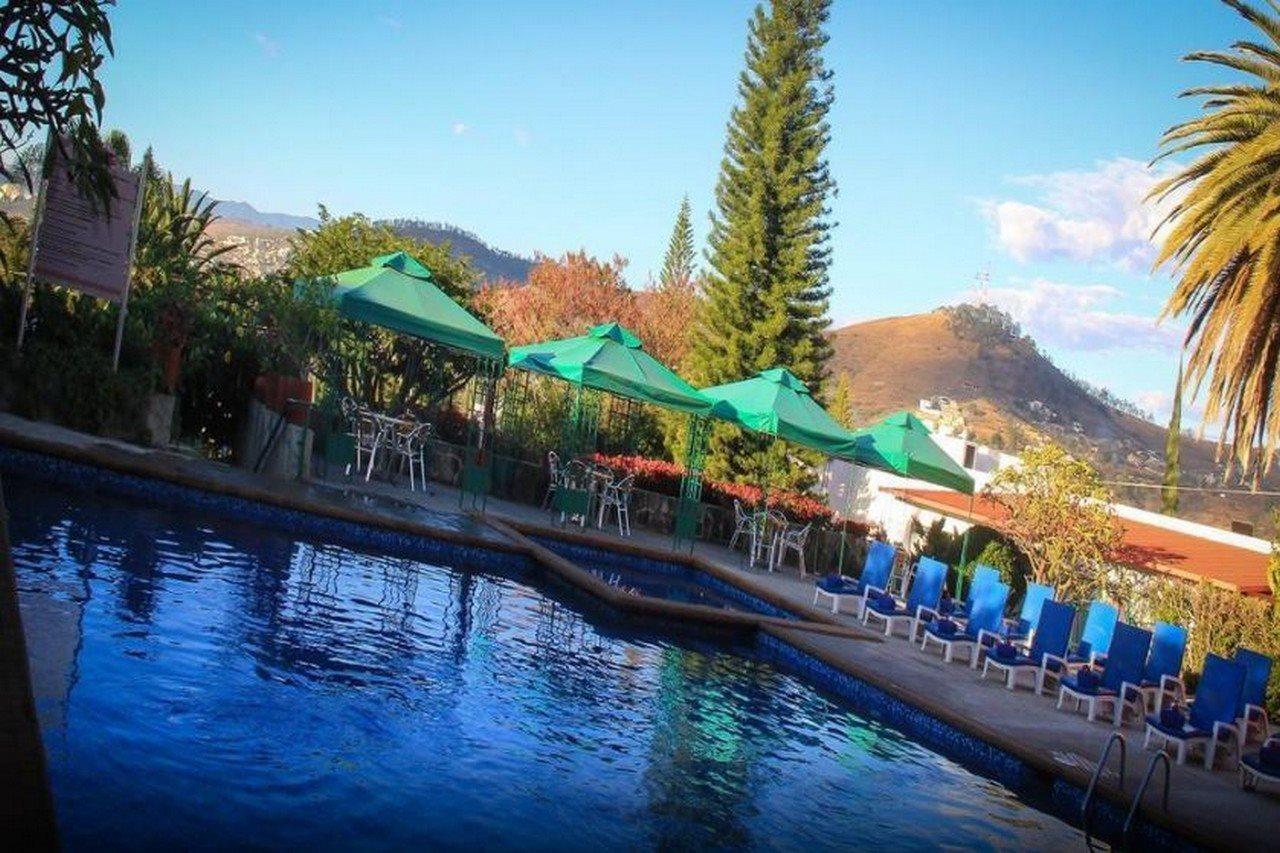 ホテル ミシオン オアハカ Oaxaca エクステリア 写真